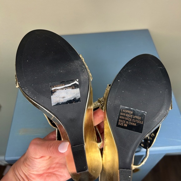 LFL Metallic Gold Wedge Sandals - Picture 5 of 9